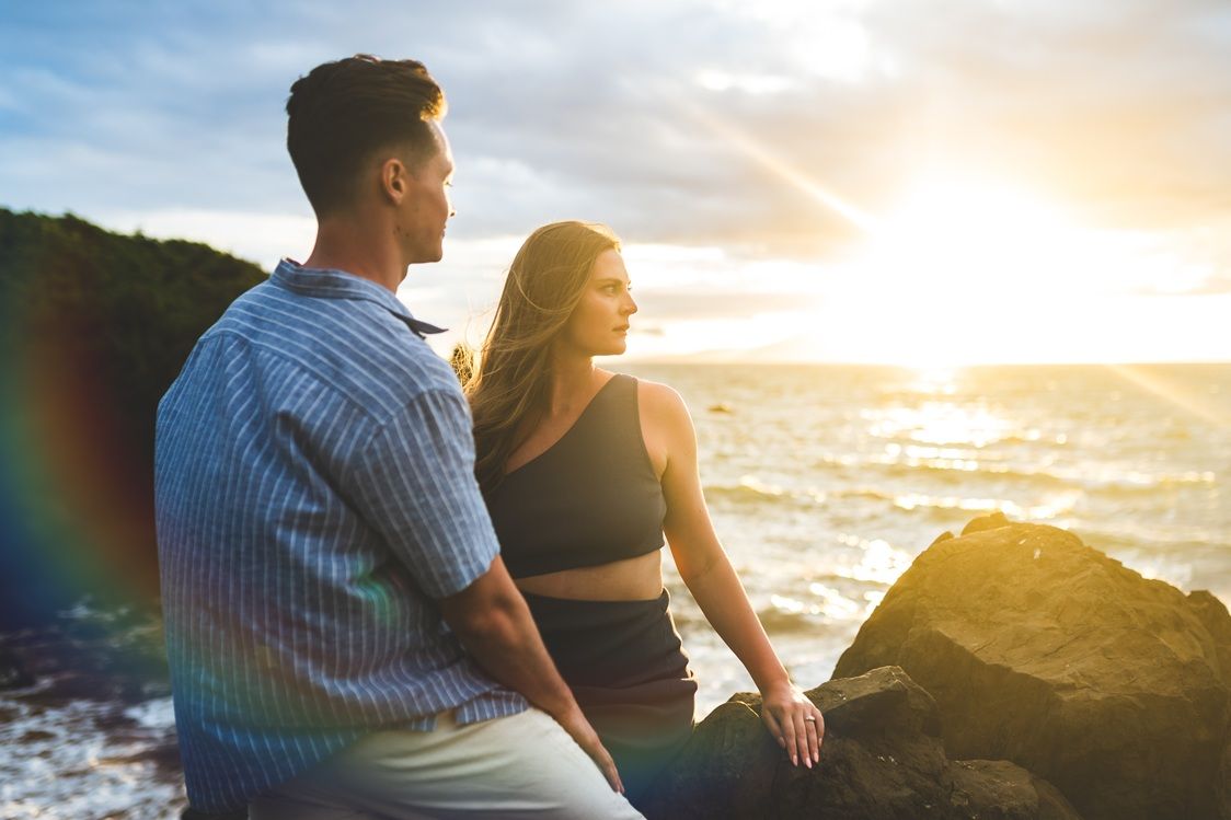 Proposal couple sunset photo at Wailea beach Maui Hawaii