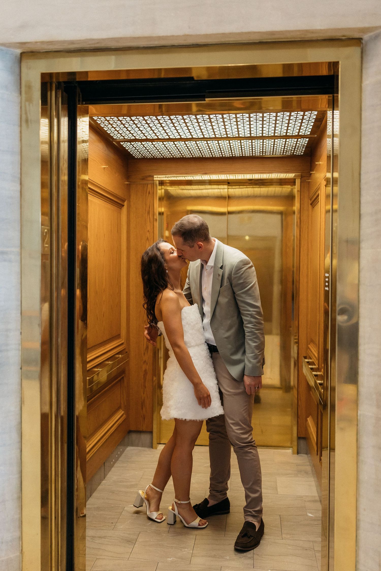 elope Nashville Photographer broadway celebration downtown elopement couple
