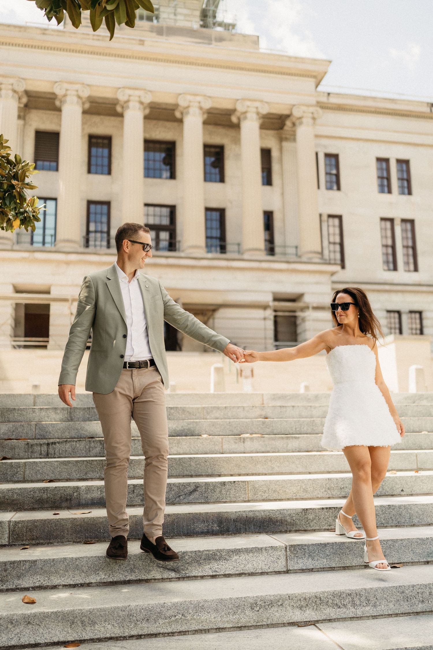 elope Nashville Photographer broadway celebration downtown elopement couple
