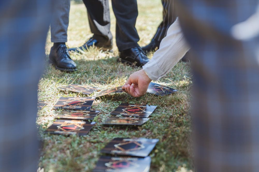Énigmes et indices de l’escape game du mariage en Sarthe