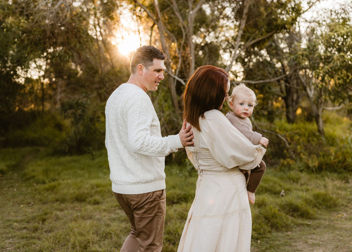 Mum and daughters family photo shoot at Arana Hills, Brisbane
