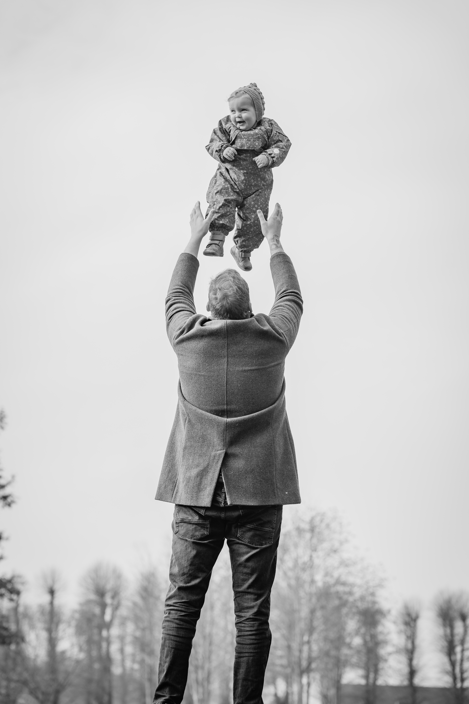 Familiefoto taget af CHH_foto i Slotsparken i Jægerspris, Nordsjælland.
