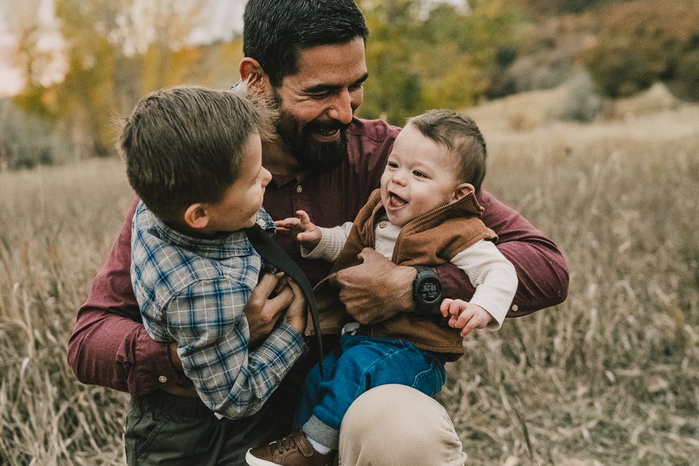 Kay's creek parkway in Layton Utah with Michelle Deppe Photography for fall family photos.