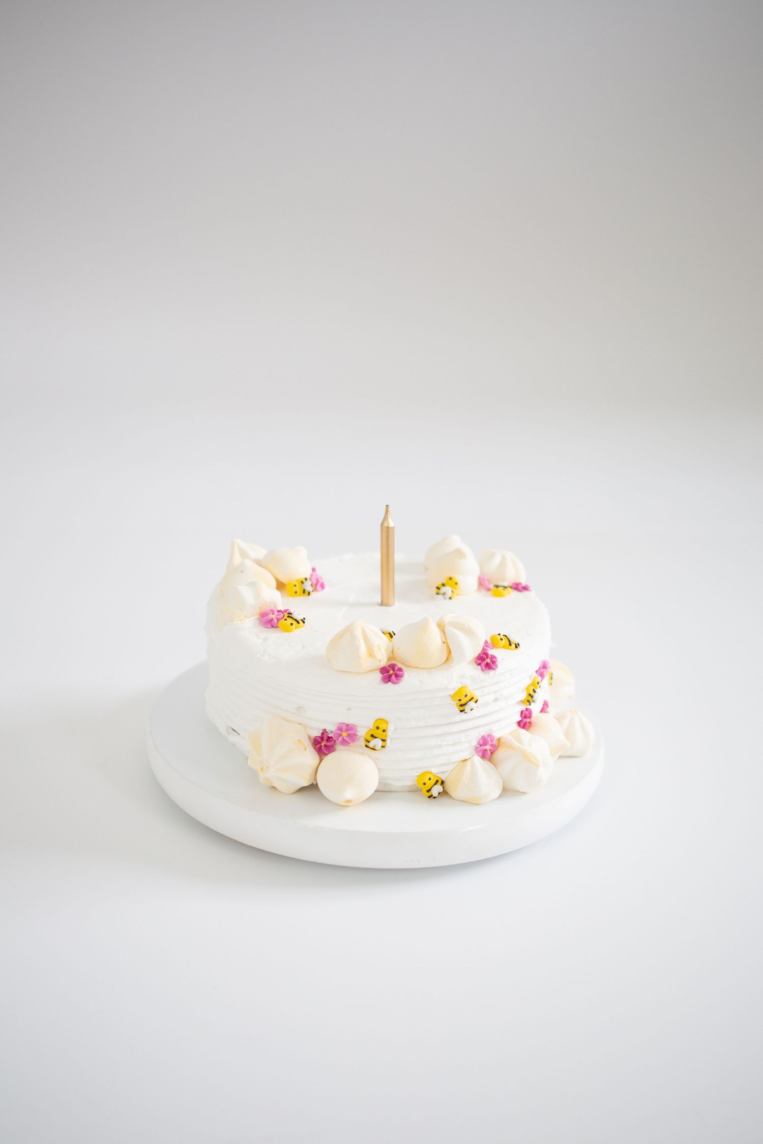 Birthday-smash-photoshoot-melbourne