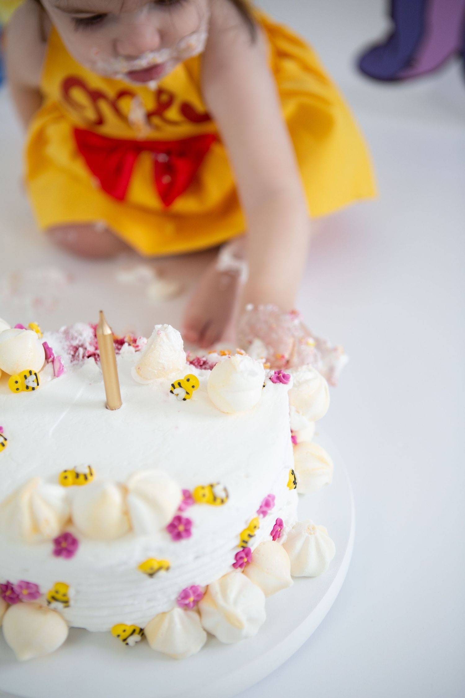 Birthday-smash-photoshoot-melbourne