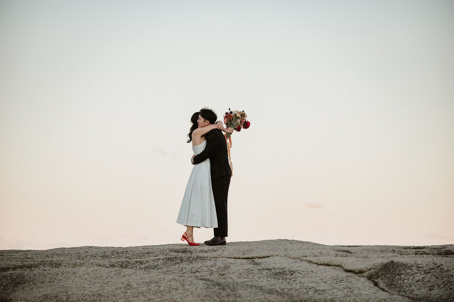 elopement in Bicheno, Tasmania. captured by Joss Jensen Photography.