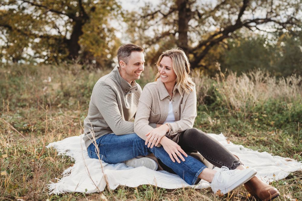 Fall Family Mini Session Plymouth MN, Wayzata MN, Minnetonka Maple grove Family Pictures photographer