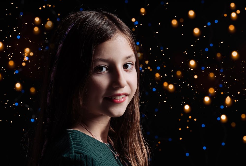 Sessão fotográfica de natal em coimbra, com fundo negro. Fotografia de Isidro Dias, fotógrafo de Cantanhede Coimbra