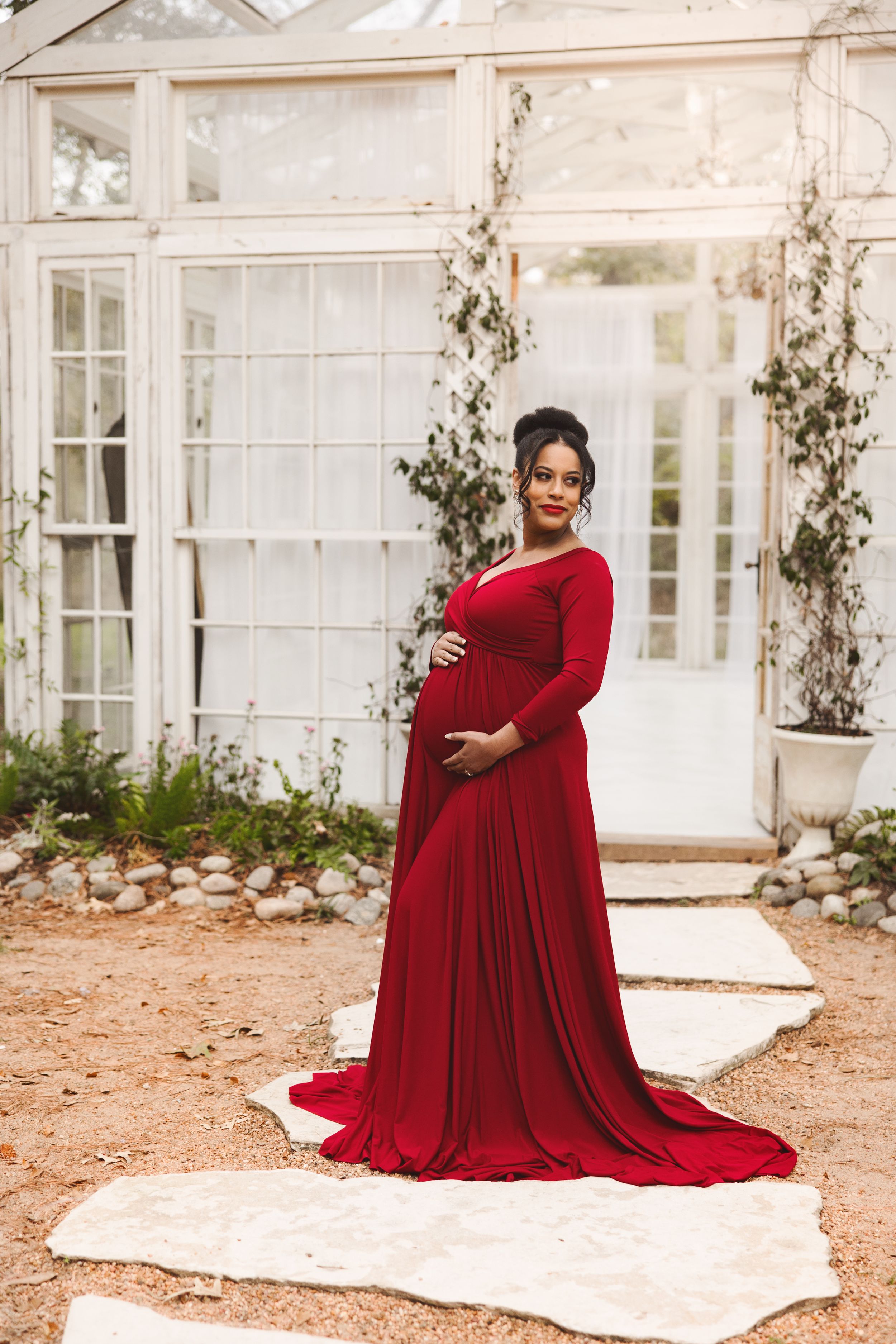 Maternity photography session in Spring, The Woodlands & Magnolia, TX by Anna Carreno Photography