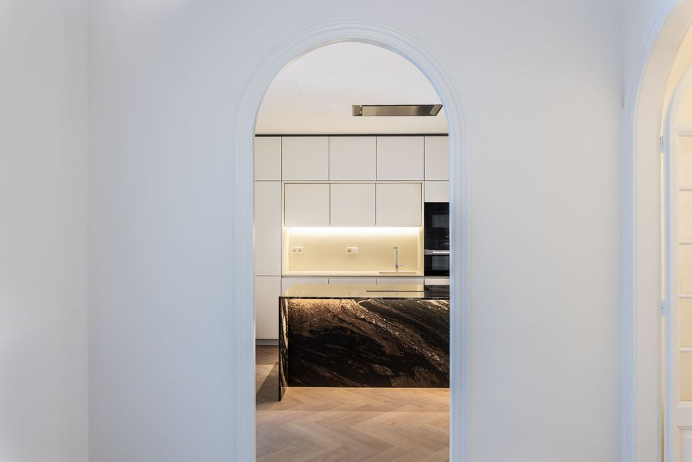 Fotografía y vídeo profesional para inmobiliarias y propiedades en Barcelona. Destaca tus inmuebles con imágenes de alta calidad.