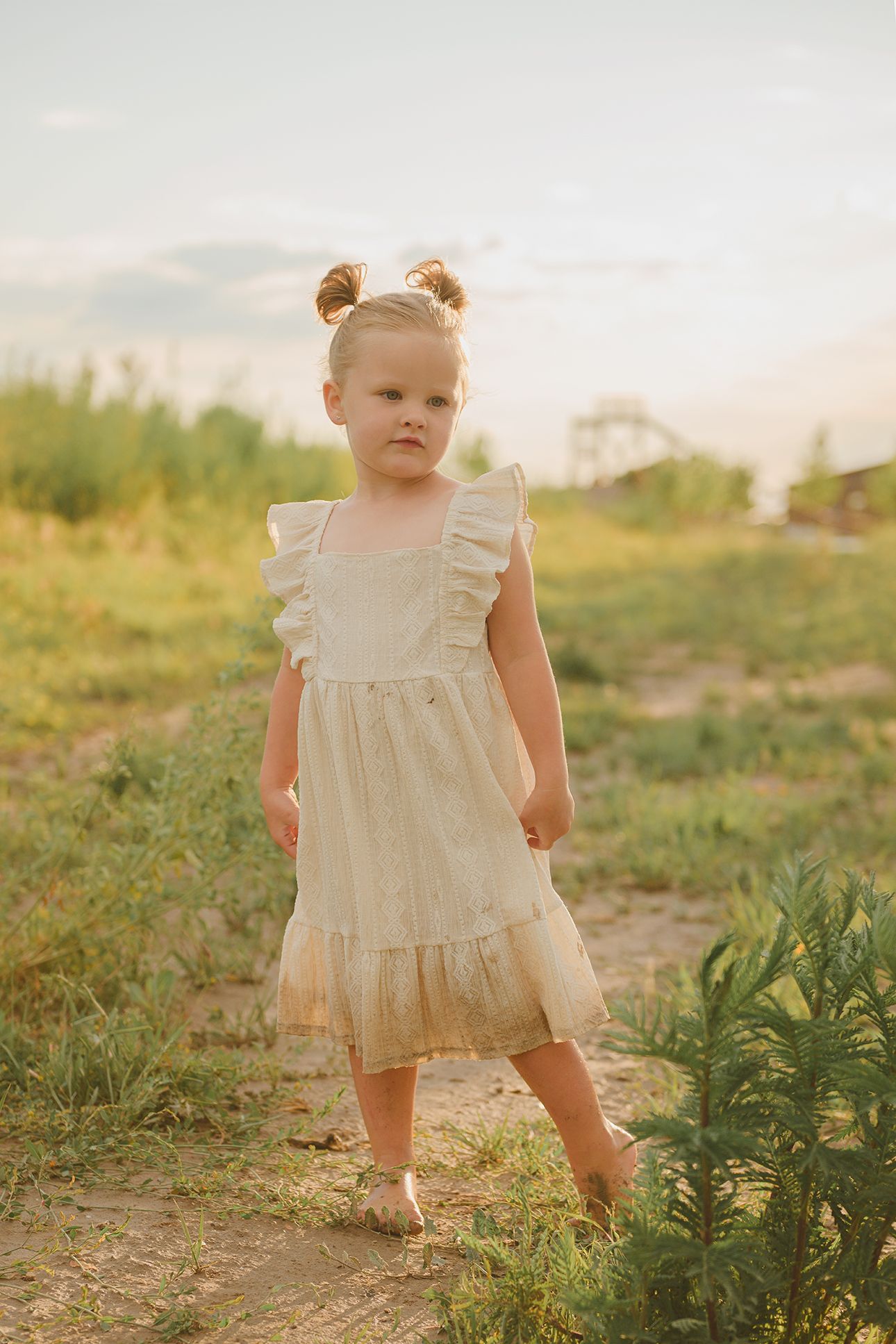 Maternity Photos at a Lake in Blackfoot ID ShutterGirl Maternity Photographer Blackfoot Emotive Photographer
Custom Maternity Photography