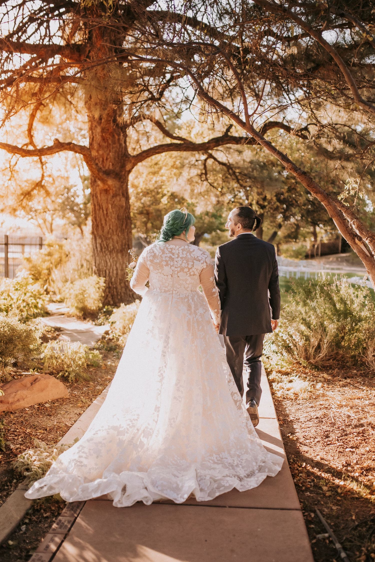 Small wedding. Small weddings in New Mexico. Intimate wedding venues. Albuquerque Garden Center weddings. Intimate venue. ABQ Garden Center.