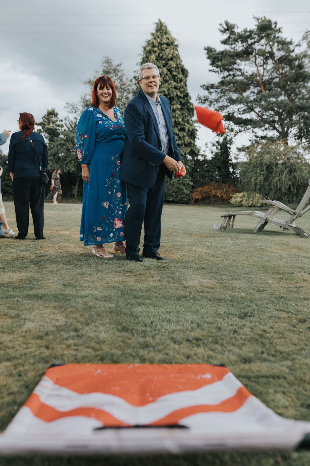 Larkspur lodge wedding photography wedding guests lawn games