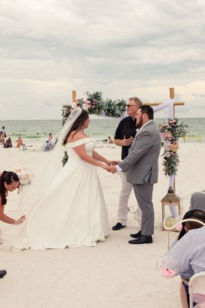 destination wedding photography in St Pete Beach, Clearwater, Tampa, Bradenton, Sarasota, Venice, FL. Destination wedding in Florida
