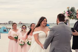 destination wedding photography in St Pete Beach, Clearwater, Tampa, Bradenton, Sarasota, Venice, FL. Destination wedding in Florida