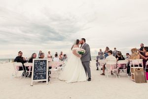 destination wedding photography in St Pete Beach, Clearwater, Tampa, Bradenton, Sarasota, Venice, FL. Destination wedding in Florida