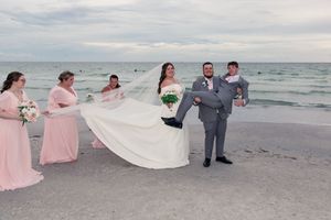 destination wedding photography in St Pete Beach, Clearwater, Tampa, Bradenton, Sarasota, Venice, FL. Destination wedding in Florida