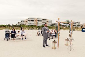 destination wedding photography in St Pete Beach, Clearwater, Tampa, Bradenton, Sarasota, Venice, FL. Destination wedding in Florida