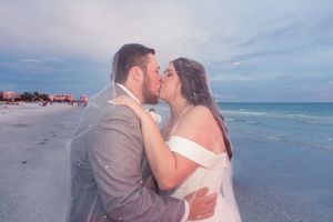 destination wedding photography in St Pete Beach, Clearwater, Tampa, Bradenton, Sarasota, Venice, FL. Destination wedding in Florida