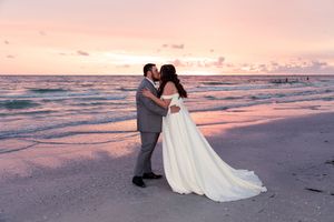 Editorial style wedding photographer in Tampa, St Pete, Clearwater, Naples, Sarasota, and Venice, Florida.