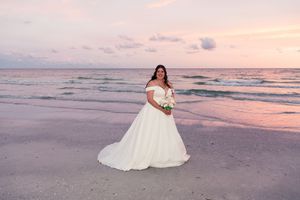 destination wedding photography in St Pete Beach, Clearwater, Tampa, Bradenton, Sarasota, Venice, FL. Destination wedding in Florida