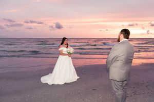 destination wedding photography in St Pete Beach, Clearwater, Tampa, Bradenton, Sarasota, Venice, FL. Destination wedding in Florida