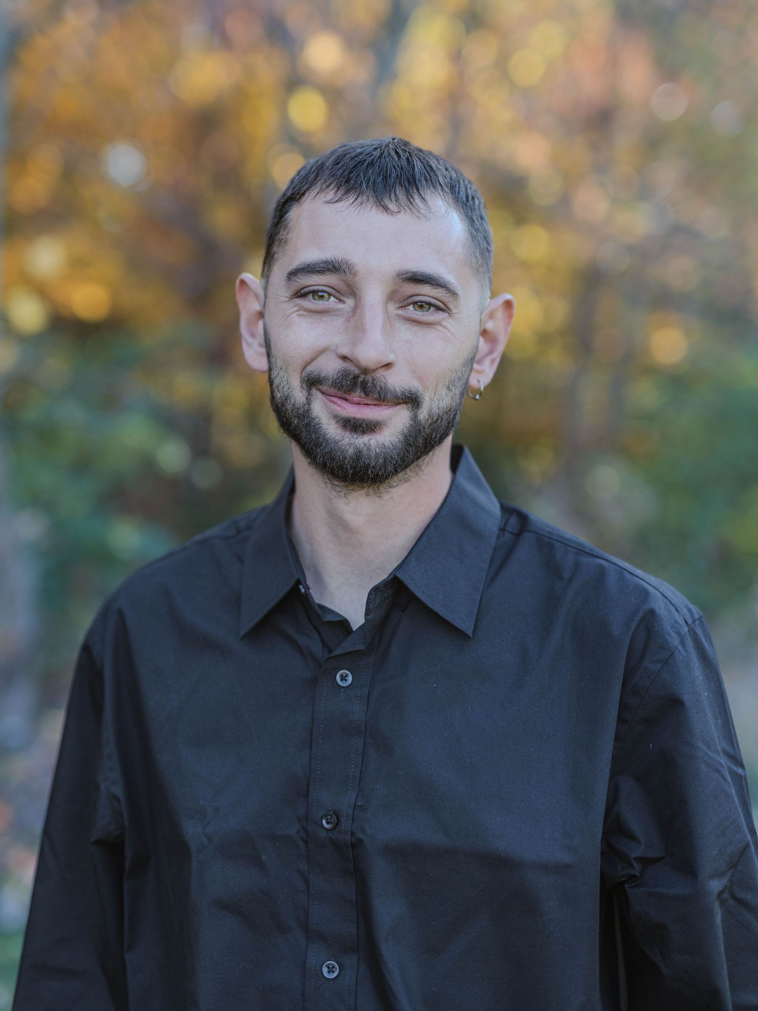 Autumn headshot portrait with warm fall colors captured in Windsor Ontario by Tasha Cannaday Photography.