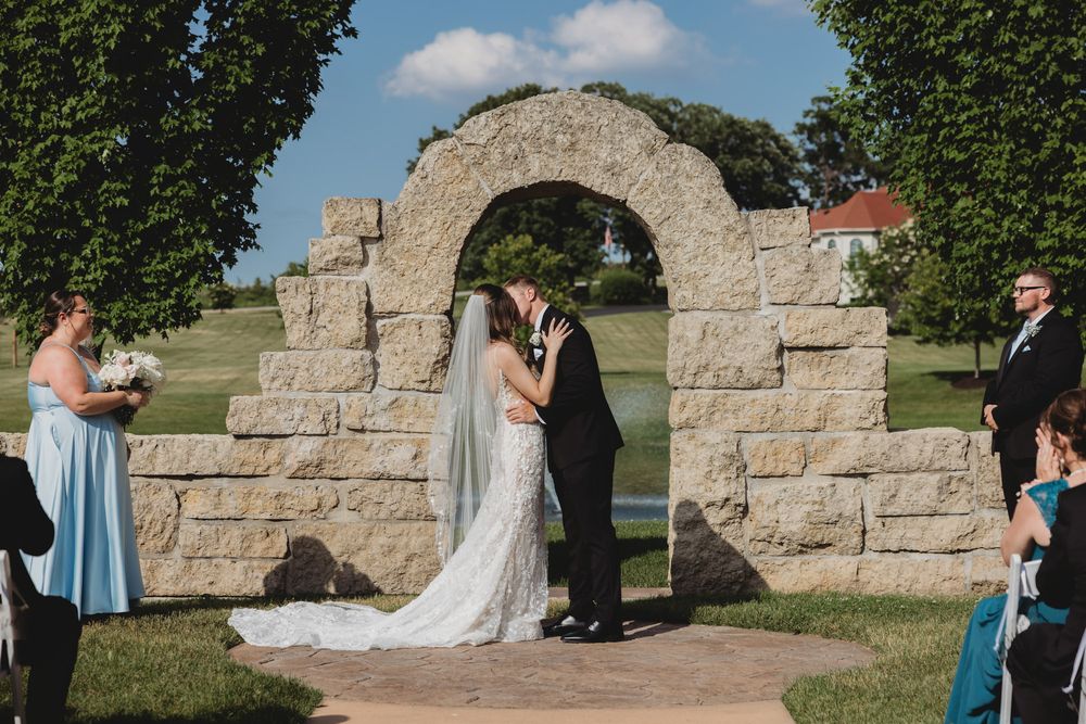 DC Estate winery, Chelsea Marie Photography, vineyard wedding