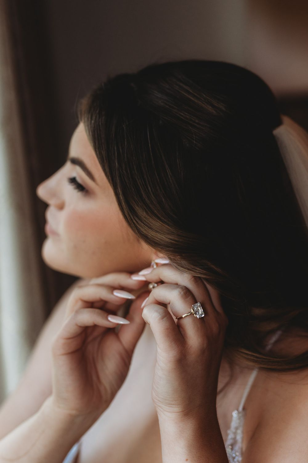 DC Estate winery, Chelsea Marie Photography, vineyard wedding. makeup by Alpenglow artistry