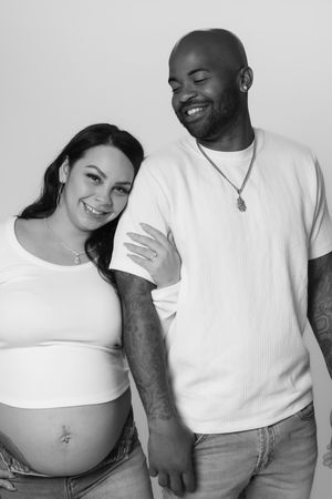 family portrait session in Pittsburgh by Camille Cupid Photography, natural editorial portraits near me