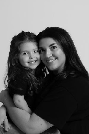 family portrait session in Pittsburgh by Camille Cupid Photography, natural editorial portraits near me