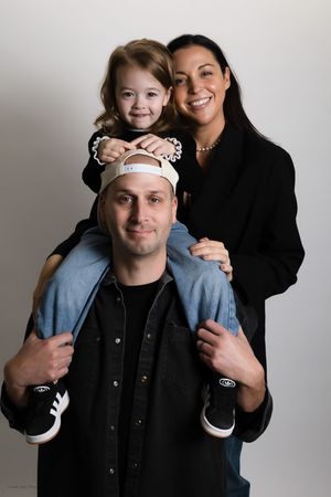 family portrait session in Pittsburgh by Camille Cupid Photography, natural editorial portraits near me, pittsburgh PA