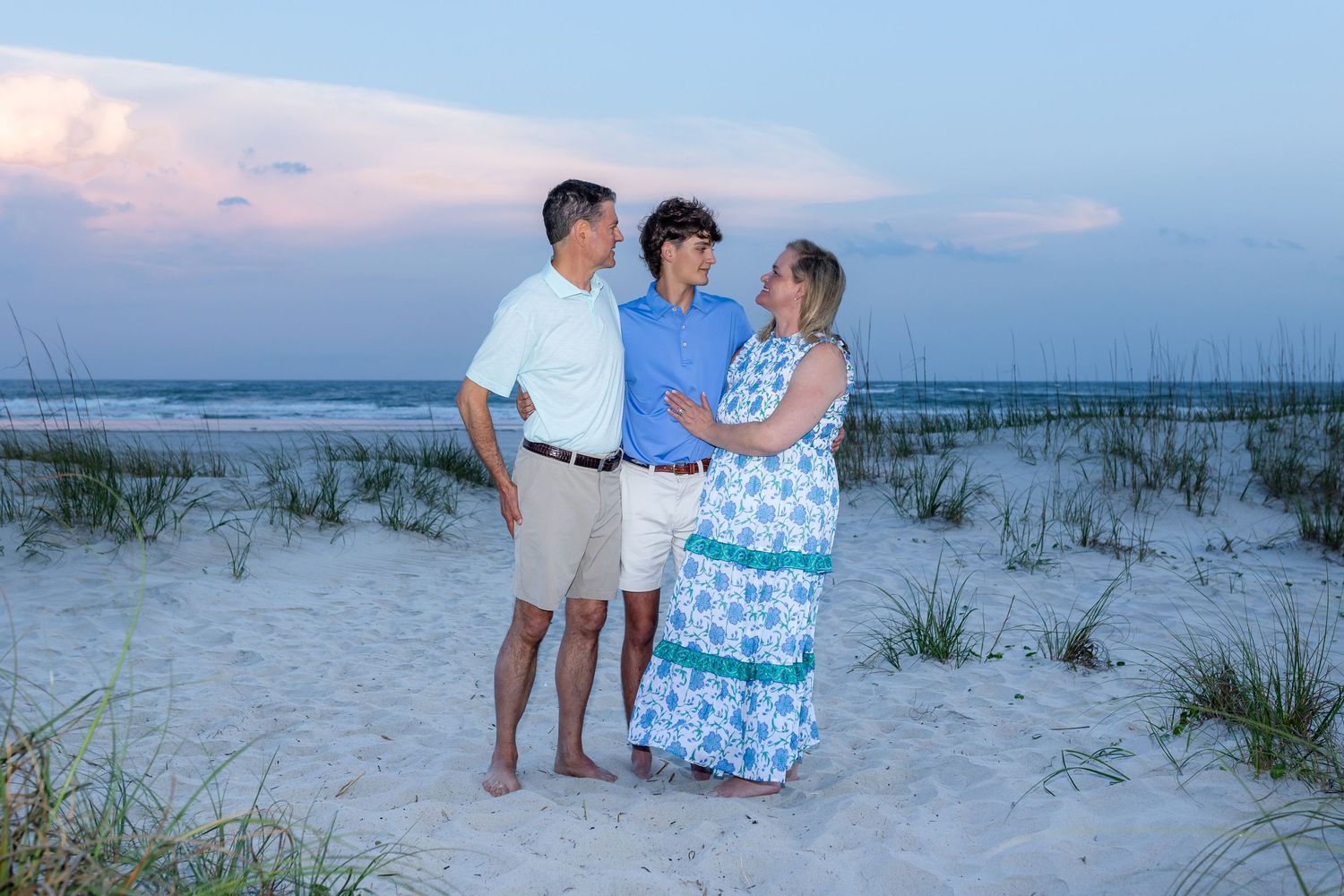 Emerald Isle family beach photos by photographer Samantha Ann Photo studio in swansboro nc