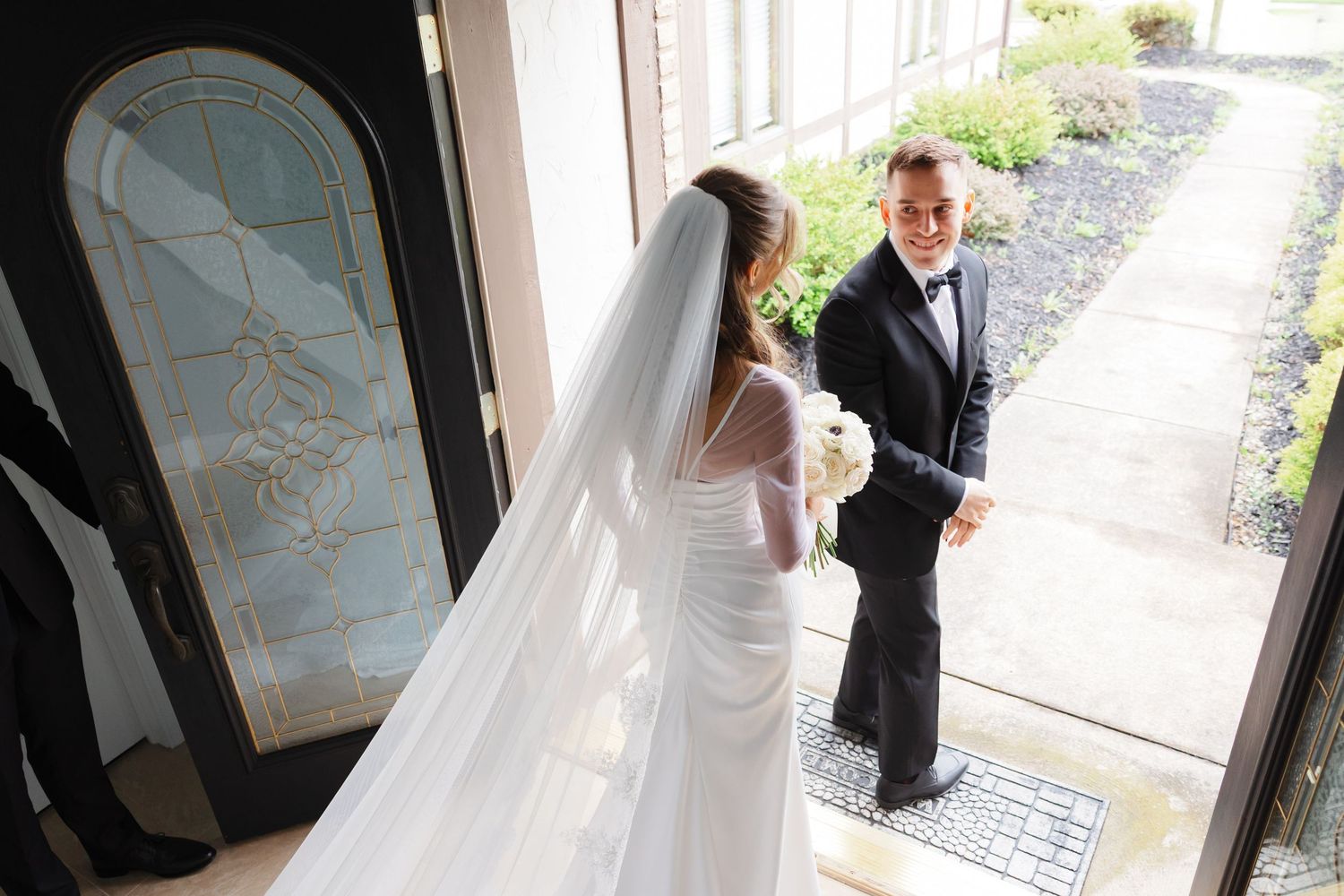 Bride and groom first look captured by Tom Forrest Photography from Hudson, Ohio.