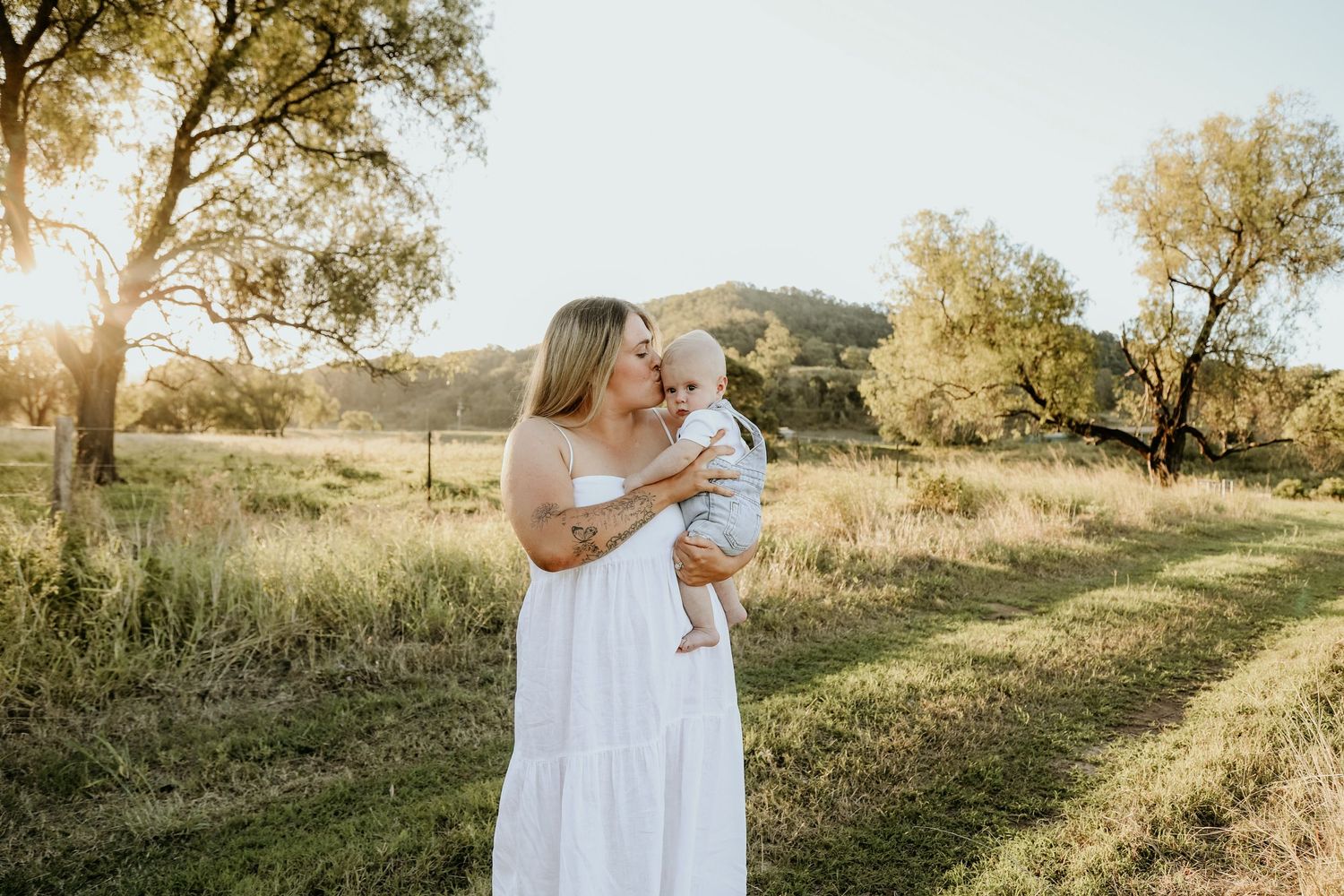 Mum and baby outside photography