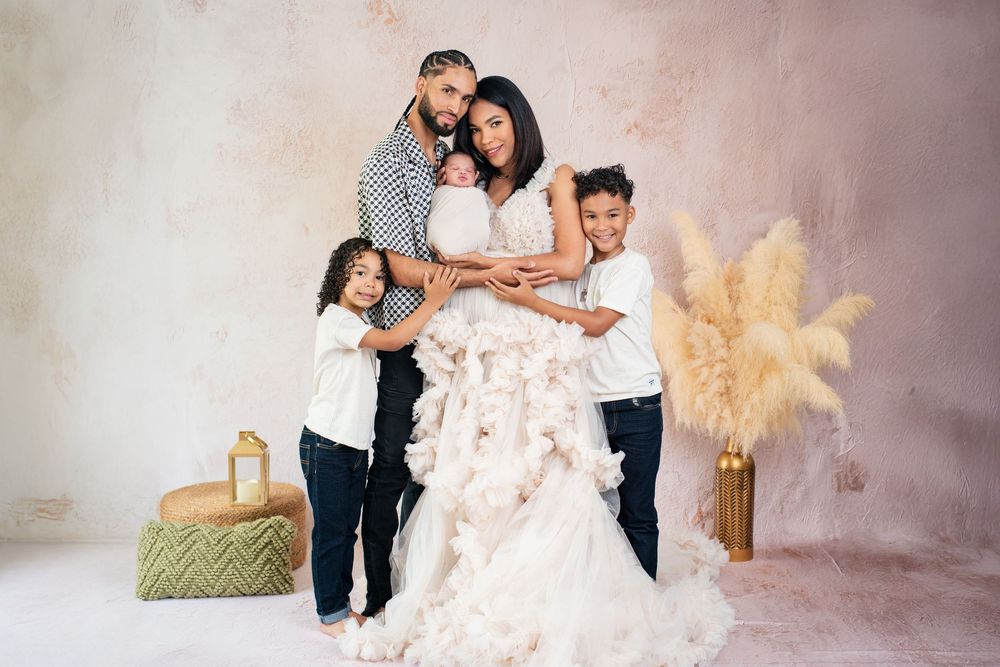 Palm Desert, Rancho Mirage, Palm Springs, Indian Wells, La Quinta, Indio Maternity Newborn, Family & Branding Photographer