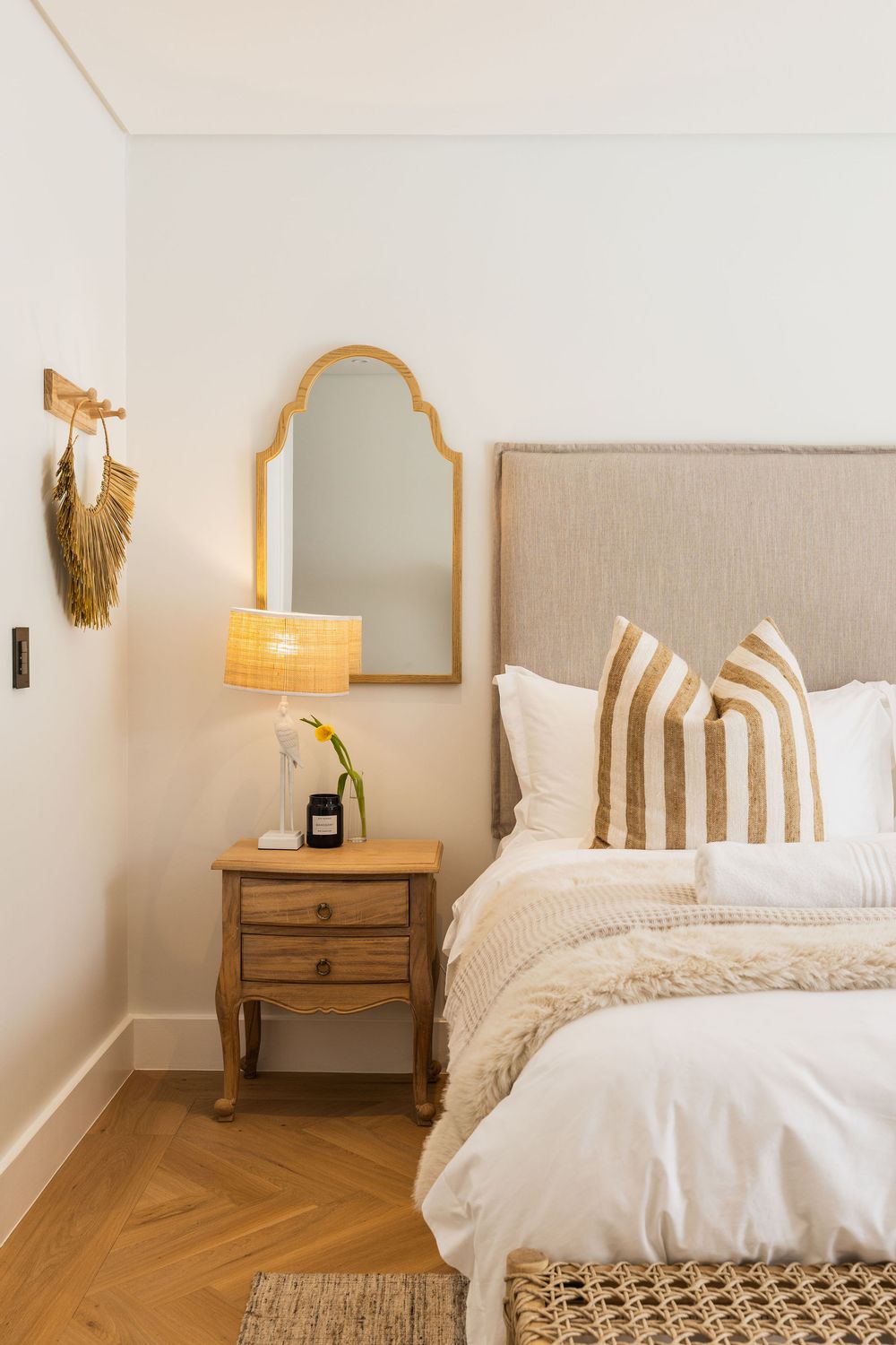 Serene coastal-inspired bedroom designed for a relaxing stay