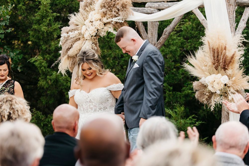 still meadows wedding and event center macomb oklahoma wedding photographer