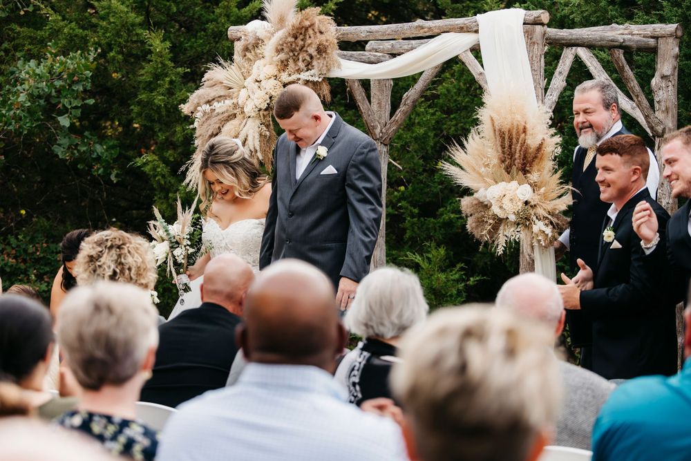 still meadows wedding and event center macomb oklahoma wedding photographer