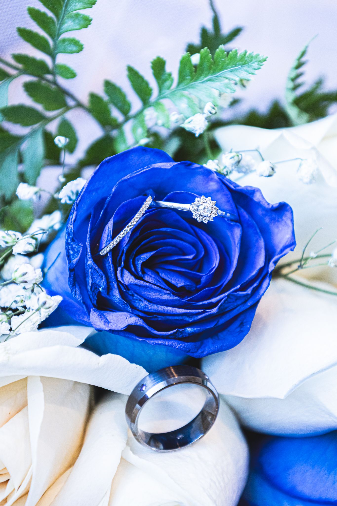 Photographies du décor et de l’ambiance de mariage, soulignant les choix esthétiques, les textures, les couleurs et les détails qui rendent