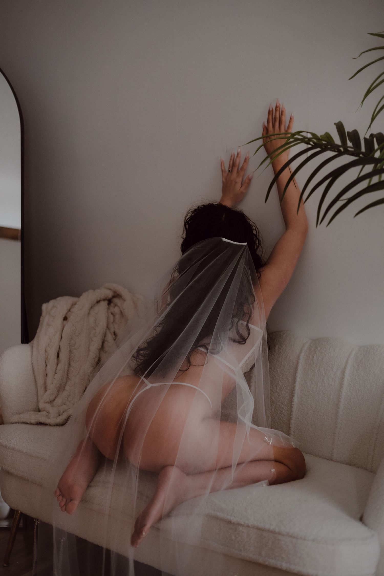 Bridal boudoir sample