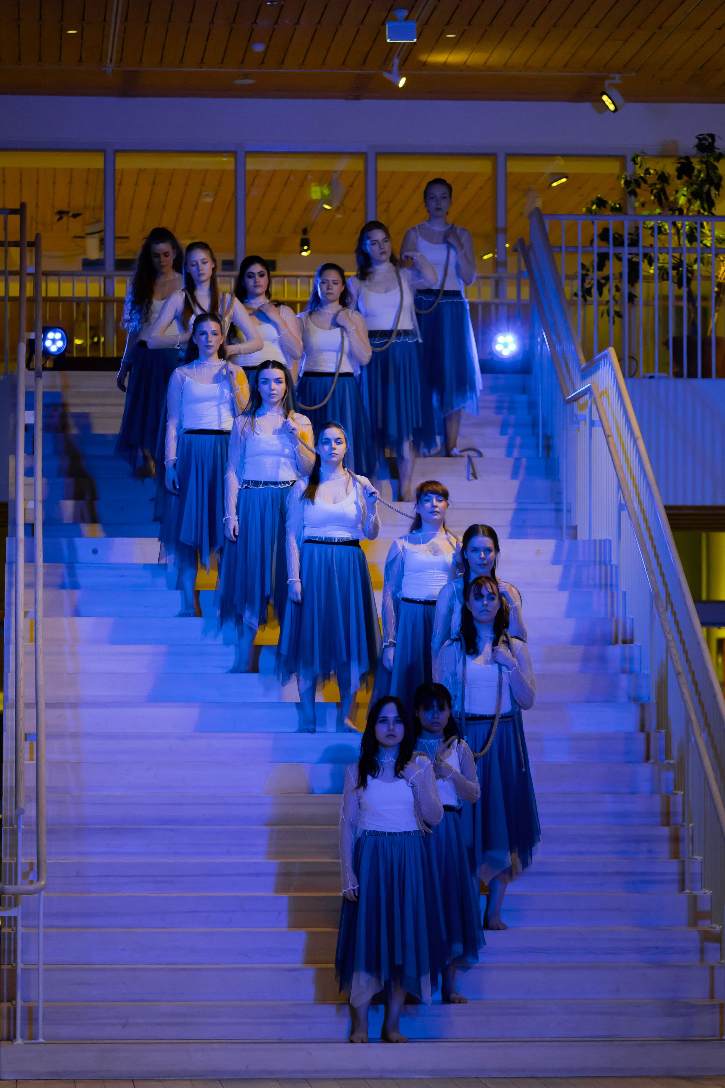 Dansföreställningen Sammankonst på Värmlands Museum. En kreativ stafett med studenter inom dans o musikproduktion på  Karlstads Universitet