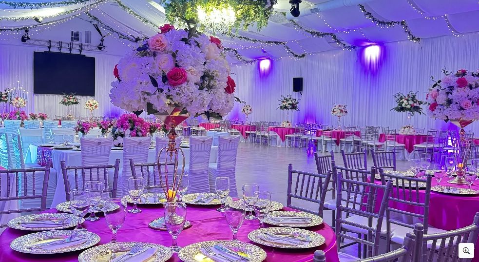 Fort Worth quinceañera venue photographed by Fotolilly Photography, featuring open layout perfect for dances, entrances, and portraits