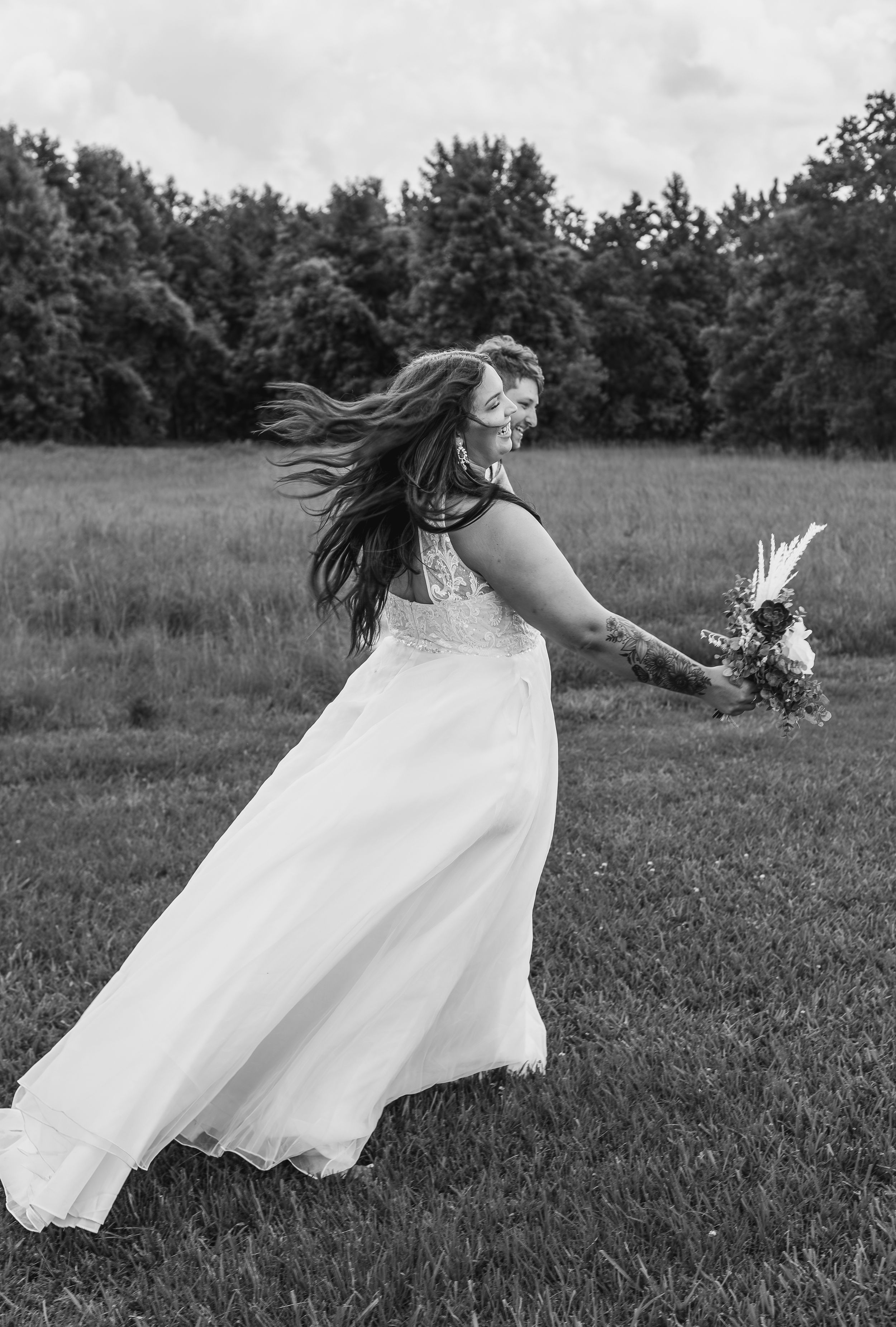 Bride and Groom portraits in open field. Fort Worth Dallas Texas Wedding Photographer. North Texas Wedding Photographer. Wedding Portraits