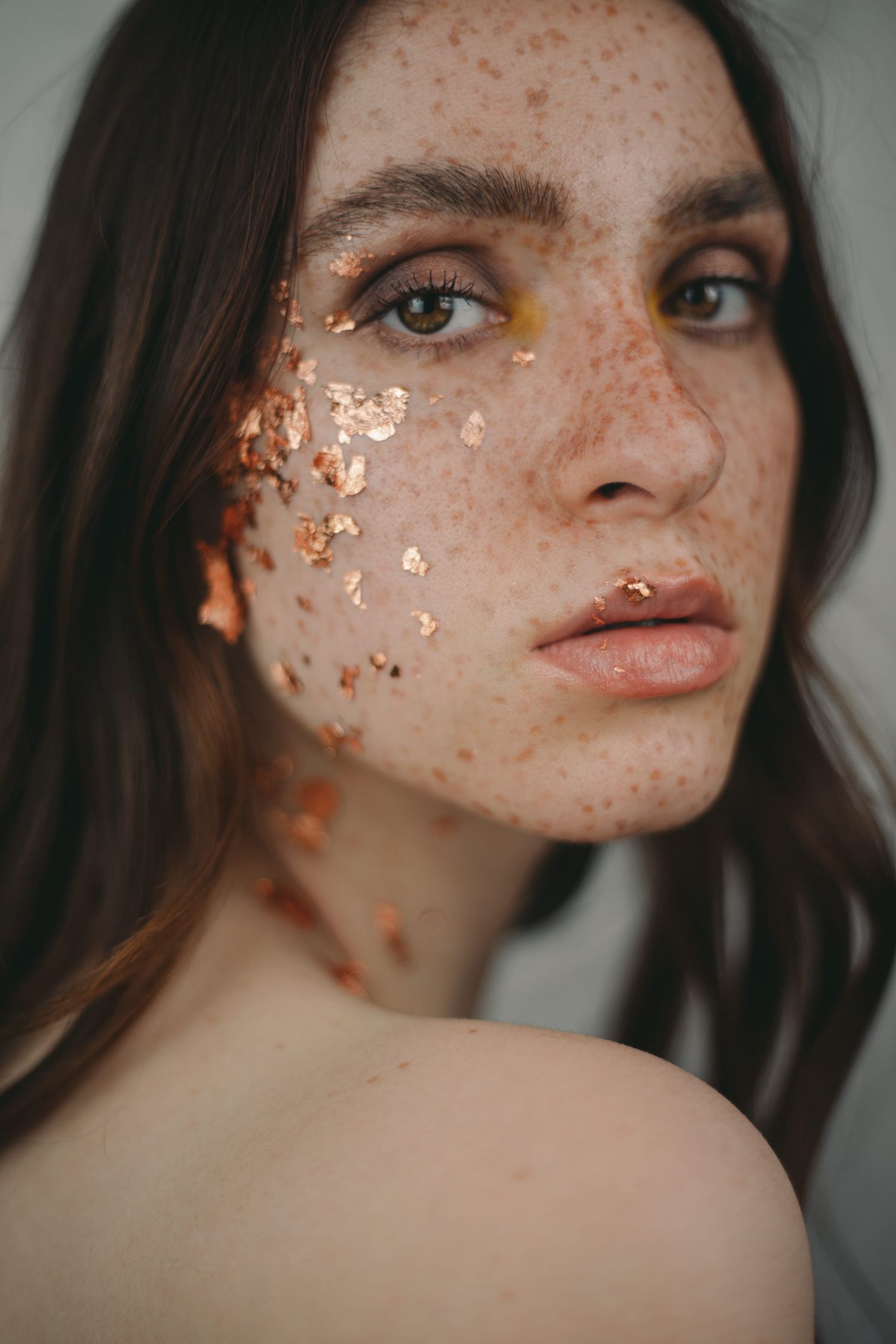 IL Photography Portraitfotografie Anastasia gold face