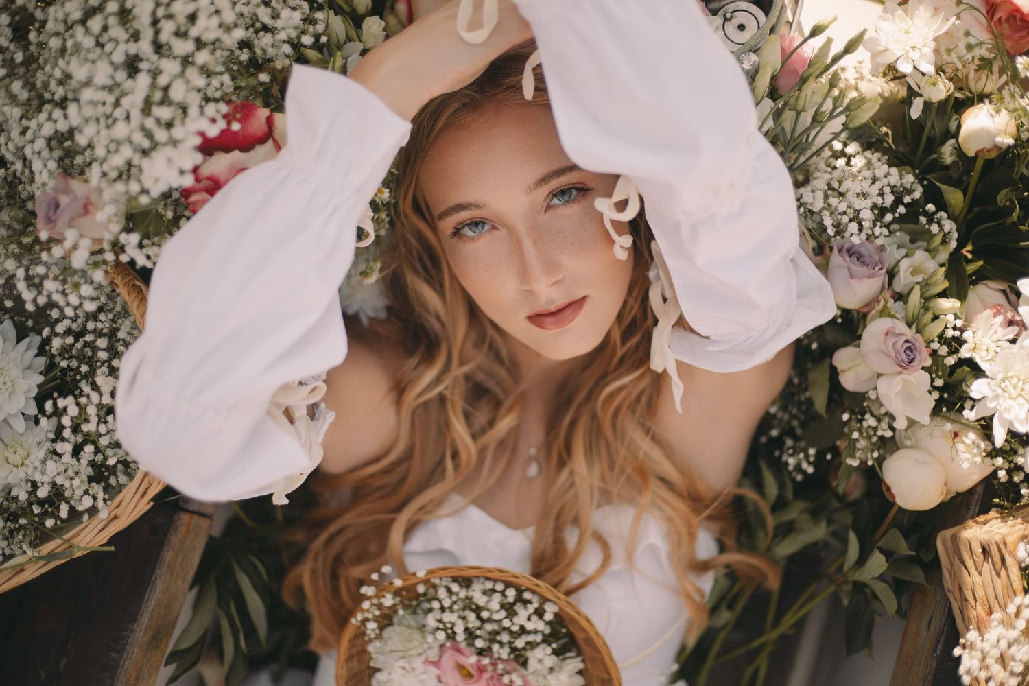 IL Photography Portraitfotografie Amy boat flowers