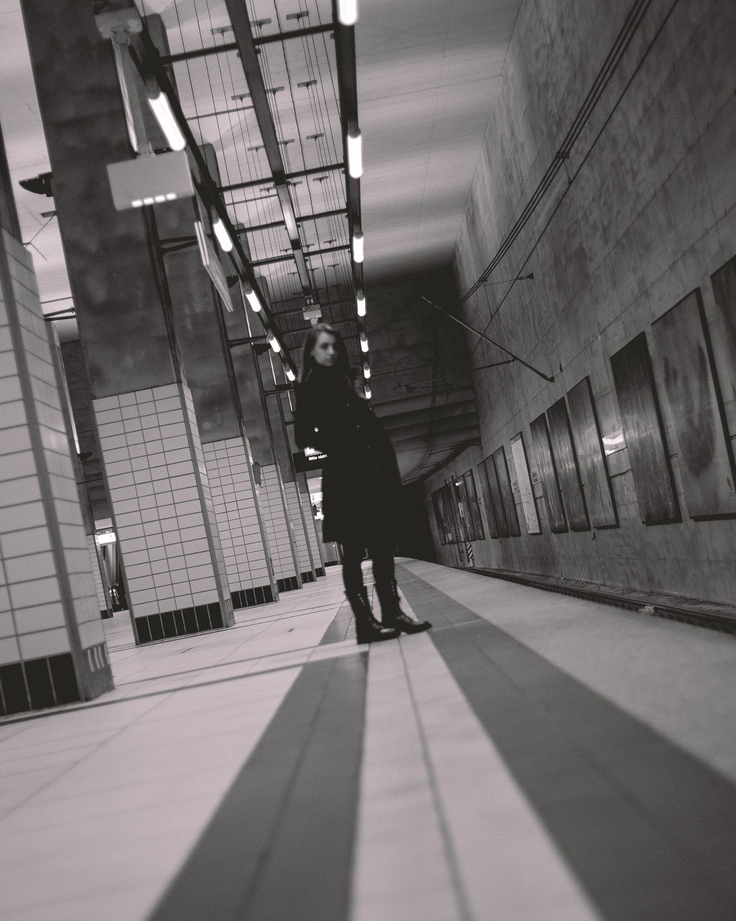 IL Photography Portraitfotografie Lilly u-bahn