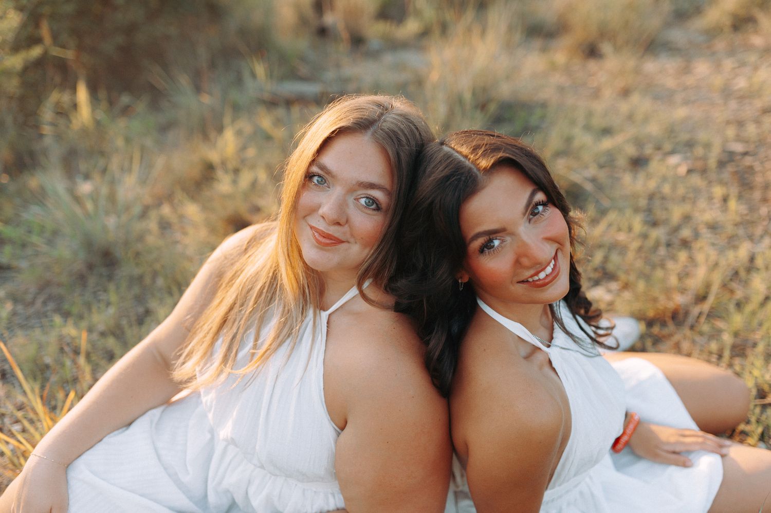 Senior portraits. Maryland Senior Portraits. Golden hour. Sunset senior portraits. Family session. DMV photographer