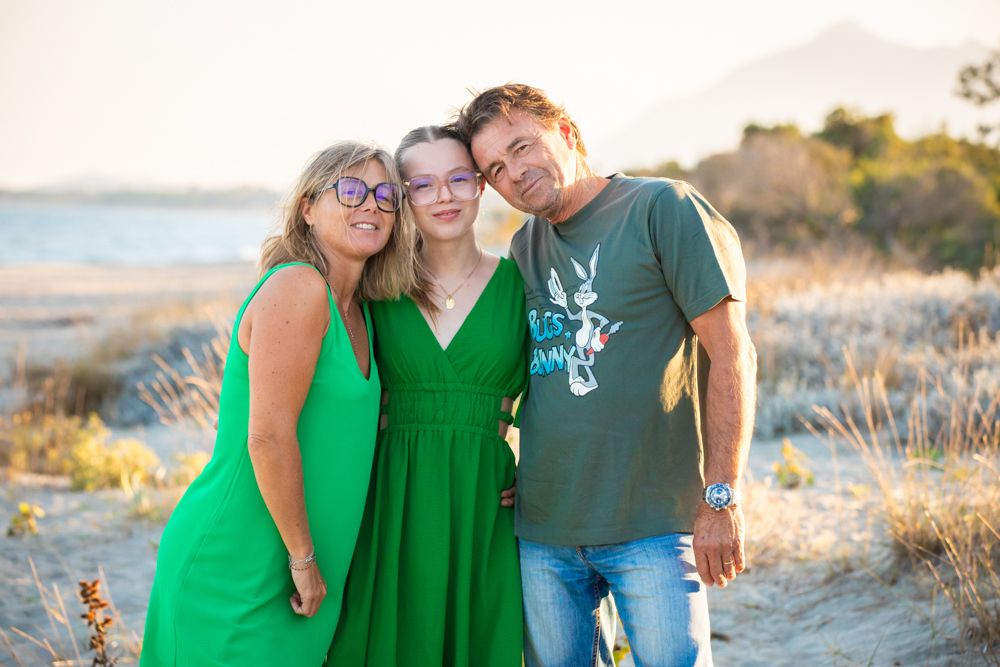 séance photo enfant famille extérieur plage photographe Corse Venzolasca Bastia Folelli Furiani Moriani Ile Rousse Aleria Saint Florent Cap