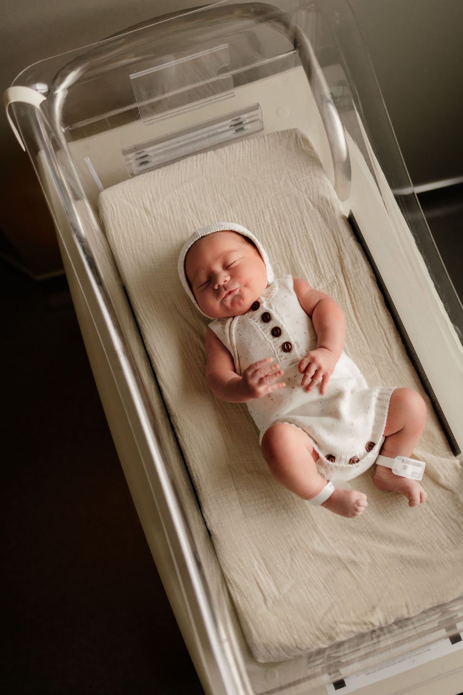 Utah Fresh 48 Photographer
hospital photography
fresh 48 baby photoshoot